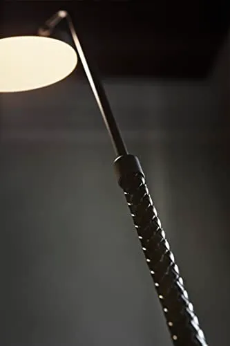 Penta Spoon tavolo nero cuoio 3000K